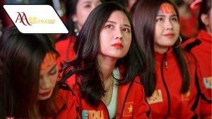 Những Kiểu Mặc Cực Hot Của Nữ CĐV Bóng Đá Châu Á