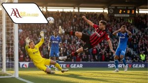 Poacher trong bóng đá là gì? Vai trò và đặc điểm nổi bật nhất